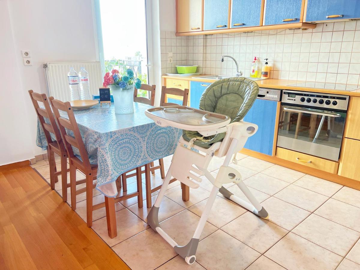 Cozy Fairytal Garden Apartment, Family Friendly, Free Parking, 15 Min To Airport Αθήνα Εξωτερικό φωτογραφία