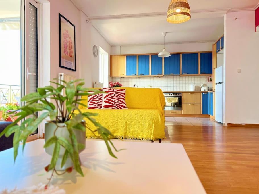 Cozy Fairytal Garden Apartment, Family Friendly, Free Parking, 15 Min To Airport Αθήνα Εξωτερικό φωτογραφία