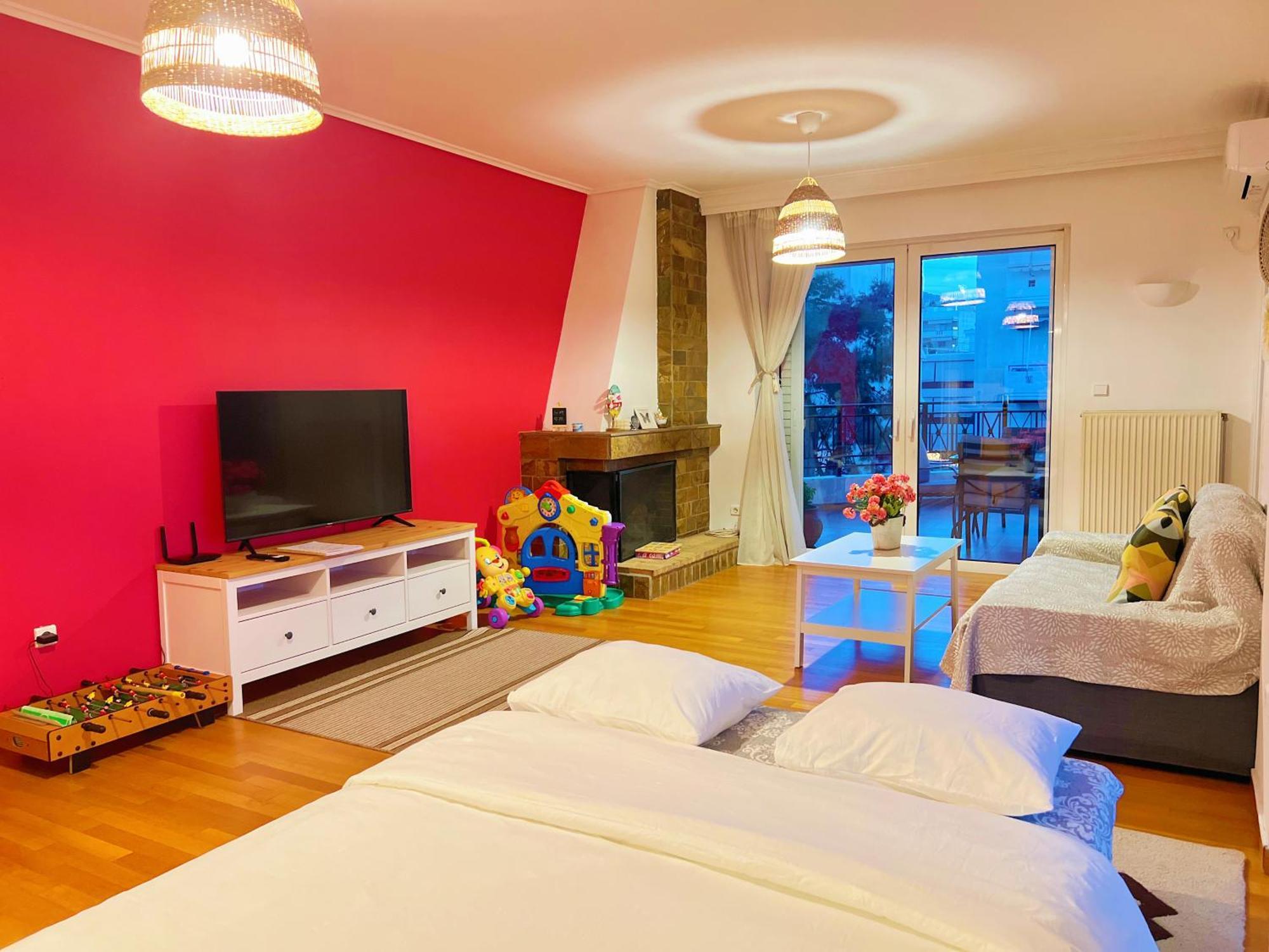 Cozy Fairytal Garden Apartment, Family Friendly, Free Parking, 15 Min To Airport Αθήνα Εξωτερικό φωτογραφία
